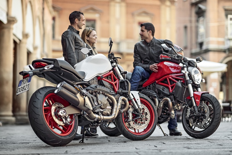 Review Ducati Monster 821