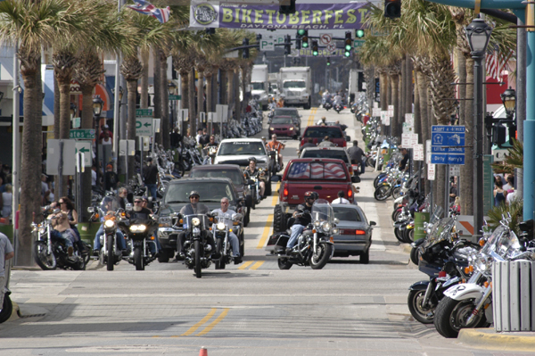 Daytona Beach Gearing Up for Biketoberfest - Women Riders Now