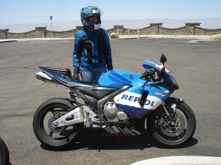 women sportbike riders  honda cbr600rr