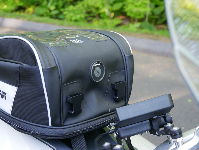 easy mount tank bags for standard sport sport-touring motorcycle accessory port