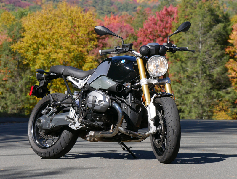 Review: 2016 BMW R nineT - Women Riders Now