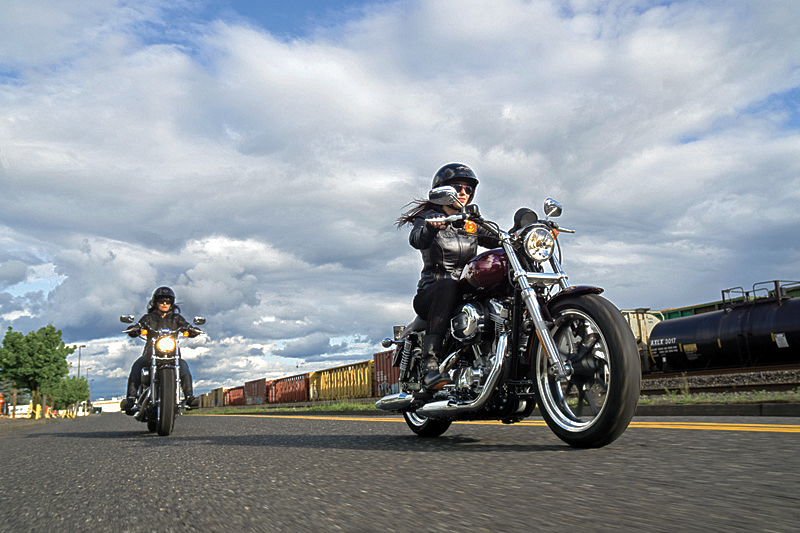 top 10 motorcycles women ride harley davidson sportster 1200 custom new