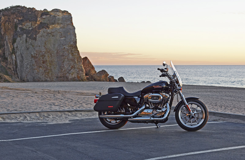 MOTORCYCLE REVIEW: The Lowdown on the New Sportster 1200L - Women Riders Now