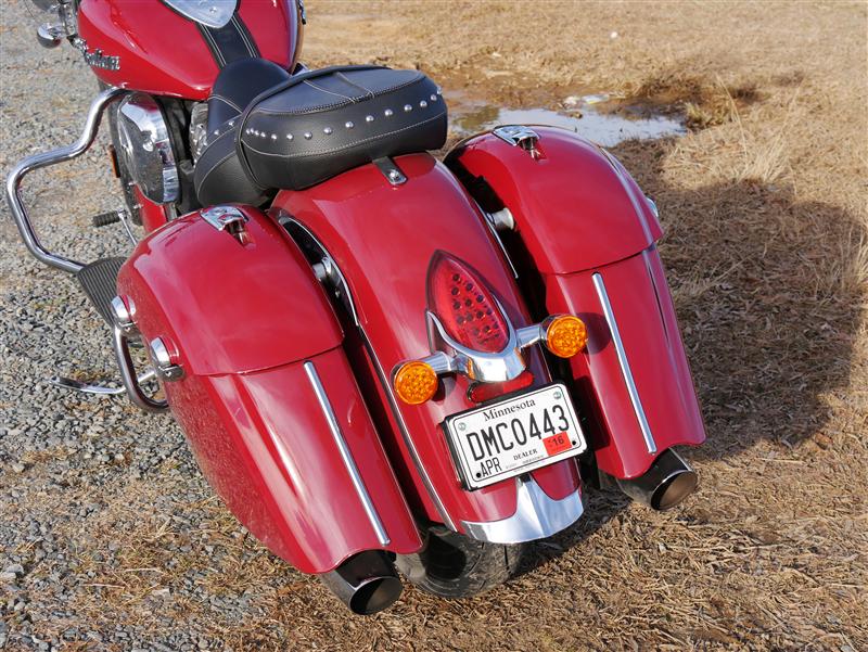 review 2016 2017 indian motorcycle springfield saddlebags