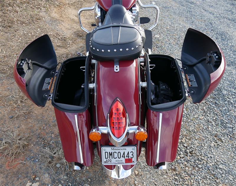 review 2016 2017 indian motorcycle springfield open bags