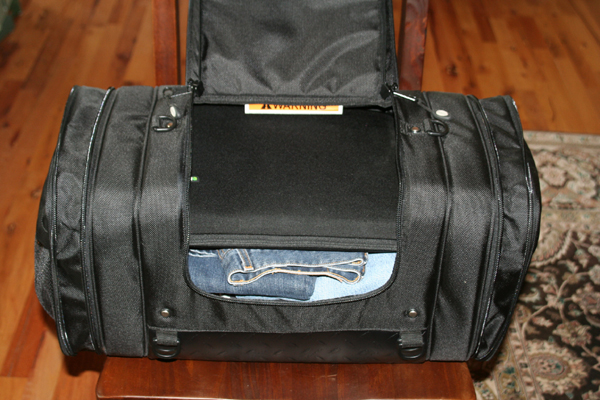 review dowco iron rider luggage main bag