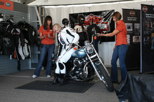 Technique for Lifting a Dropped Motorcycle Harley