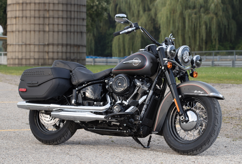 review 2018 harley-davidson softails heritage no windshield