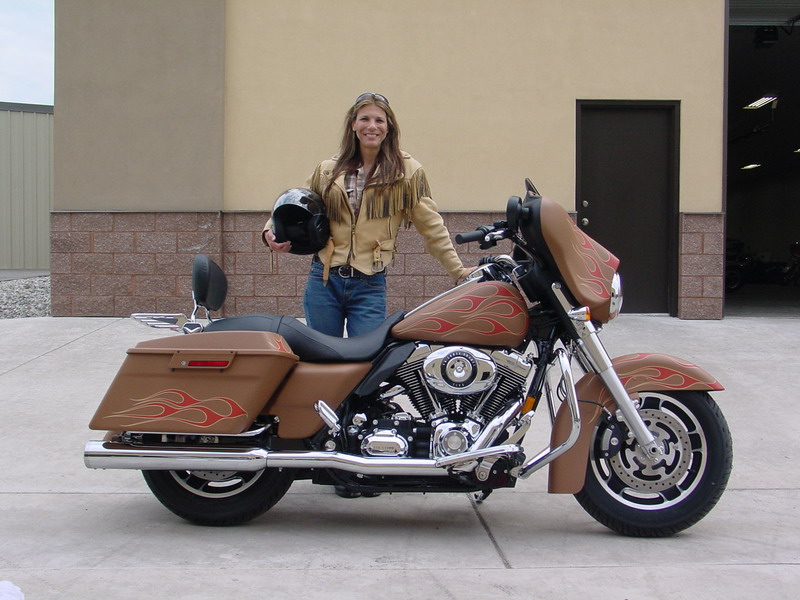 Editors Blog My Custom Paint Job Women Riders Now - How Much Does A Custom Paint Job On Harley Cost
