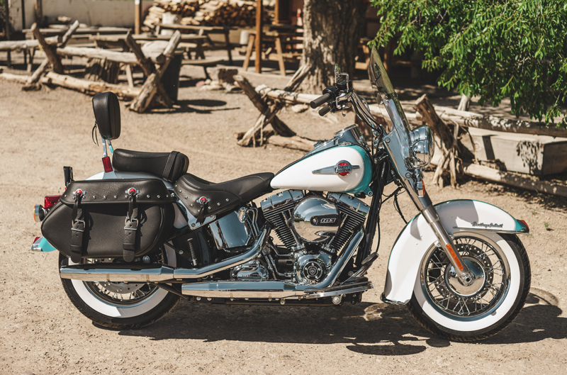 review 2016 harley davidson heritage softail classic right