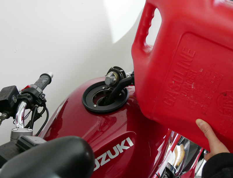 8 steps to prep your motorcycle for winter storage fuel fill