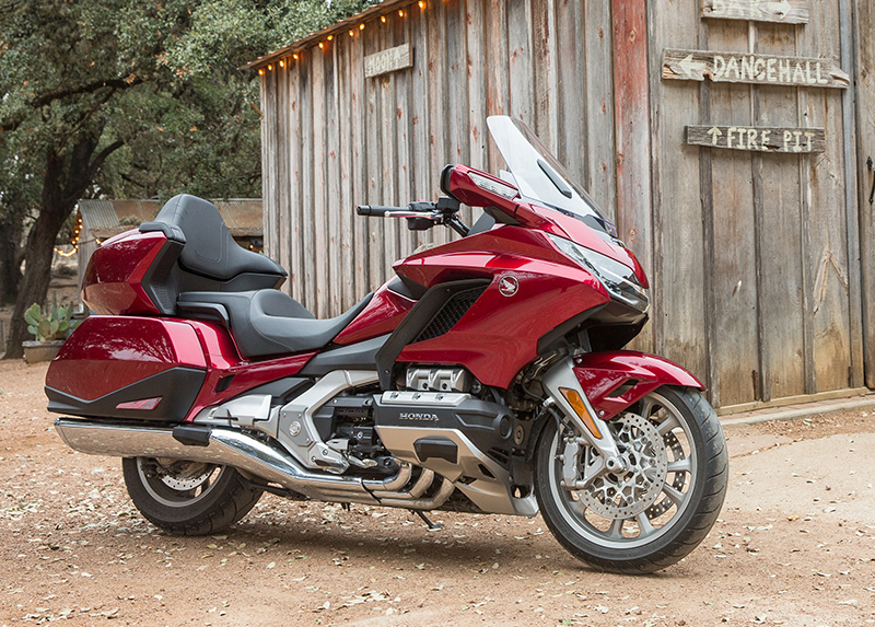 What We Love About the New 2018 Honda Gold Wing Touring Motorcycle ...