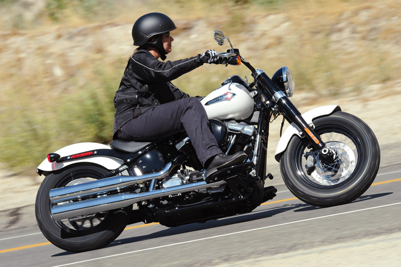 review 2018 harley-davidson softails slim side profile