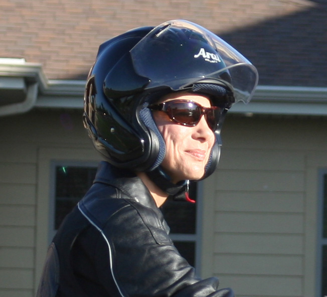 How to Transition to a Full Face Motorcycle Helmet — GearChic