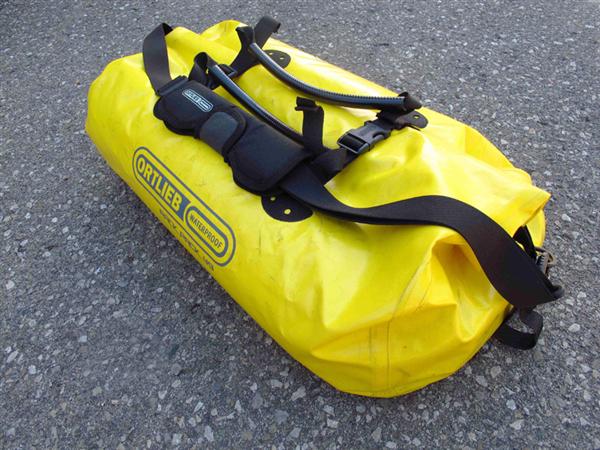 review waterproof duffle bag for motorcycle travel moto rack pack