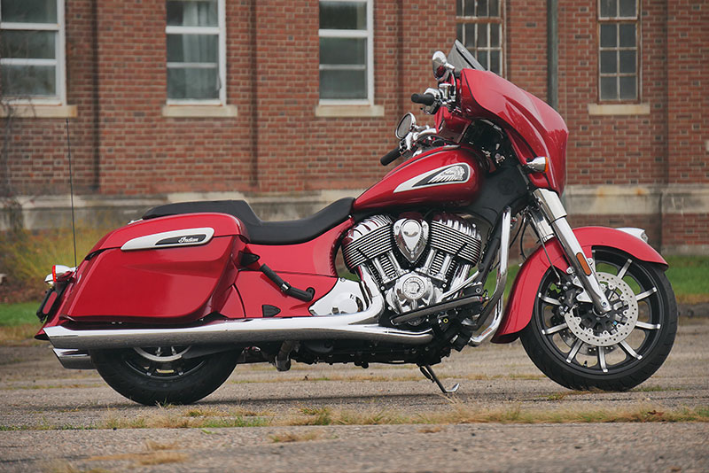 Review: 2019 Indian Motorcycle Chieftain Limited_right