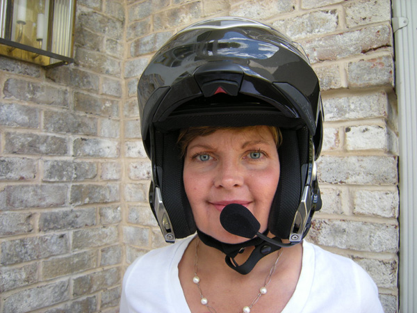 Bike To Bike Communication Headsets Now Wireless Women Riders Now