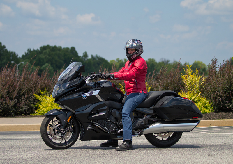 review 2018 bmw k 1600 b a bagger with innovative features seat height