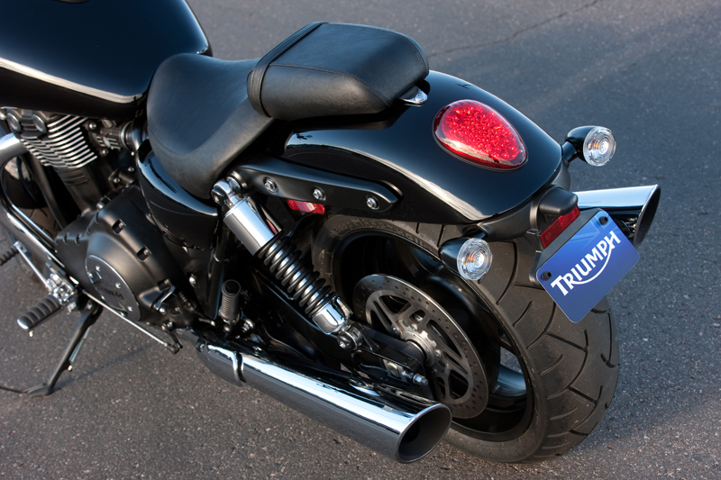 Triumph Moto Thunderbird Storm