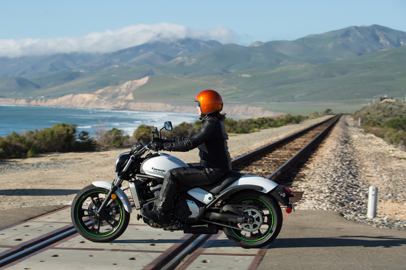 motorcycle review 2015 kawasaki vulcan s mid reach riding