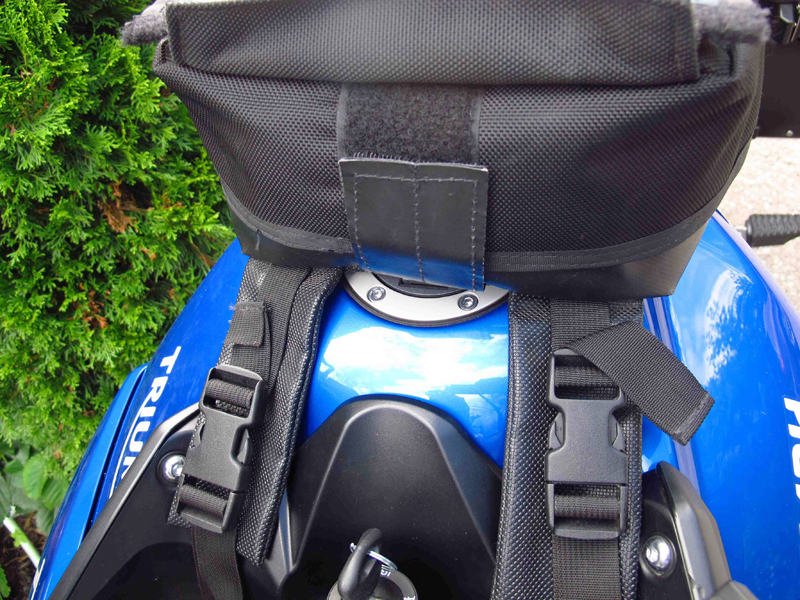 review wolfman expedition tank bag velcro