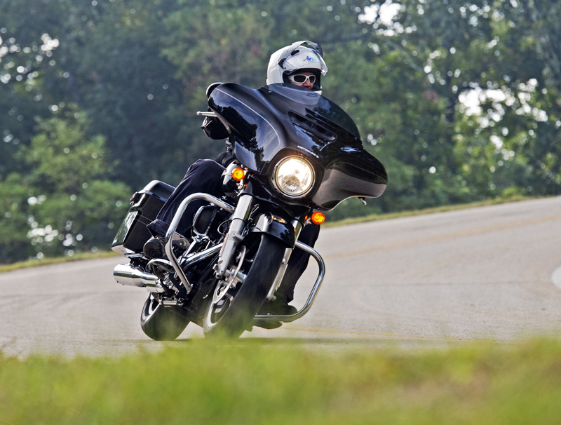 New Tire Review: Metzeler Cruisetec Street Glide