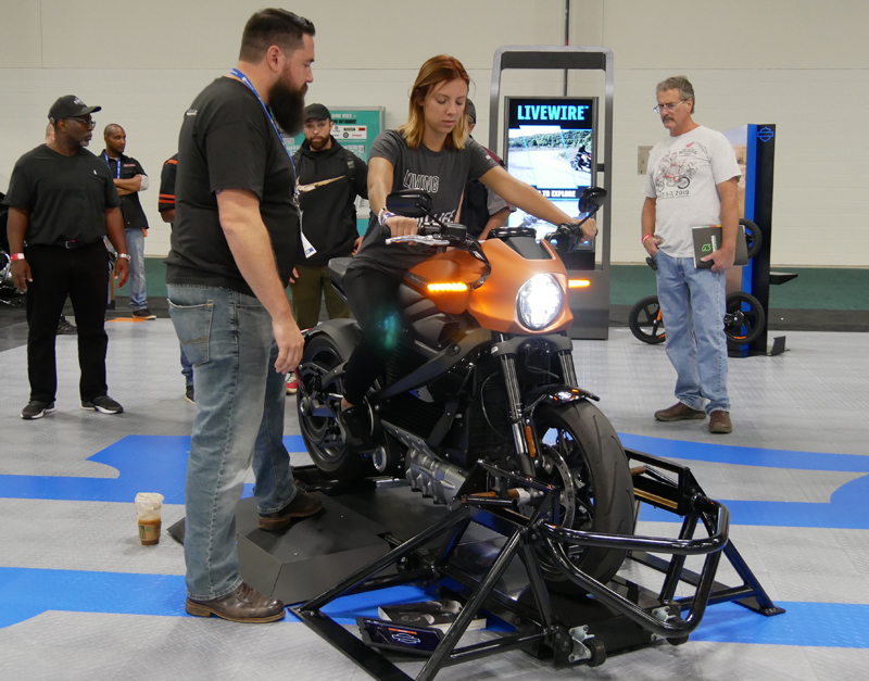 women riders now checks out new products for women american international motorcycle expo AIMExpo awards best harley davidson livewire
