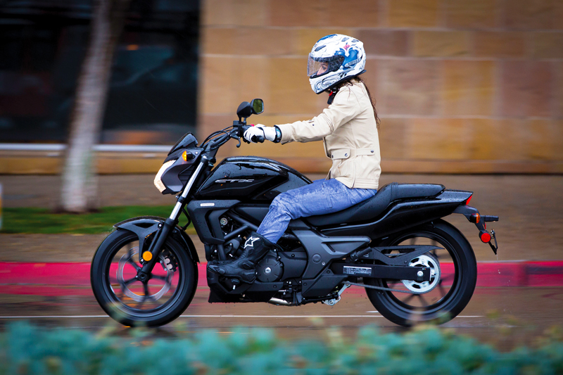 5 things women want in a motorcycle honda ctx700n