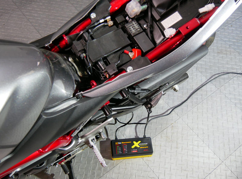 8 steps to prep your motorcycle for winter storage charging battery sv650