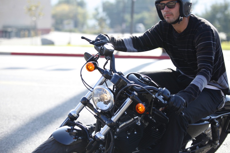 review harley davidson forty eight male rider