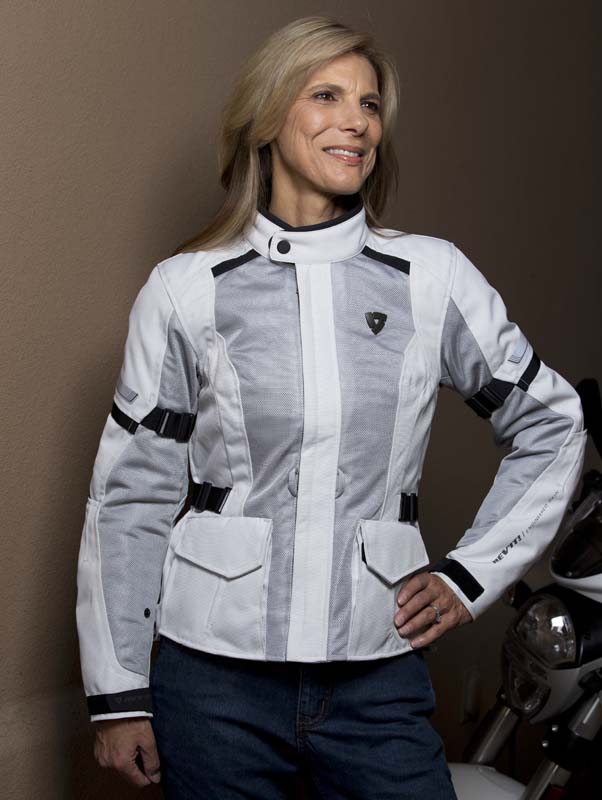 Review REVIT! Levante Jacket for Women Riders front