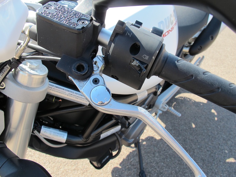 Motorcycle review 2014 Ducati Monster 696 brake clutch levers