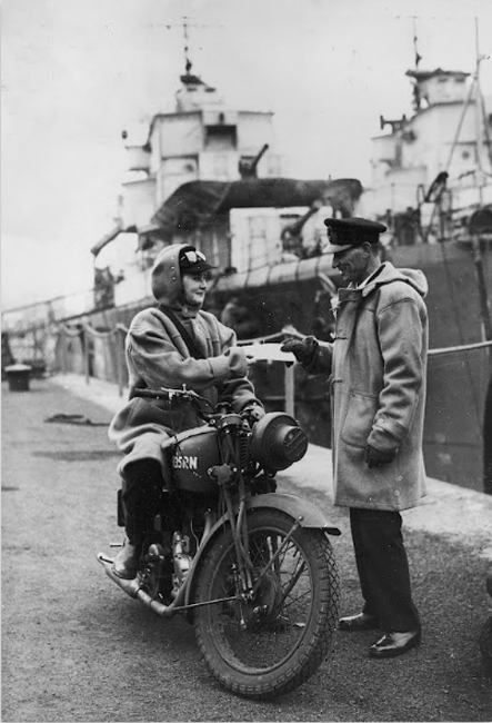 Pioneers Female Dispatch Riders of World War II 