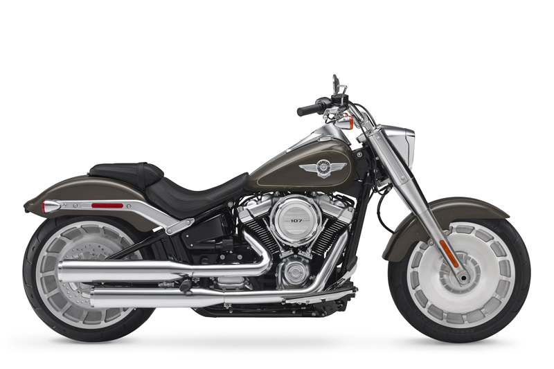 harley davidson 2018 cruiser models are lighter more powerful fat boy gray 