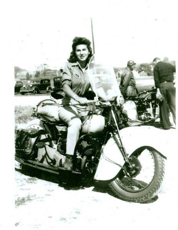 gloria struck to be inducted into ama hall of fame early photo