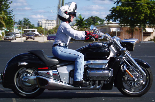 2004 Honda Valkyrie Rune, Road Test Review