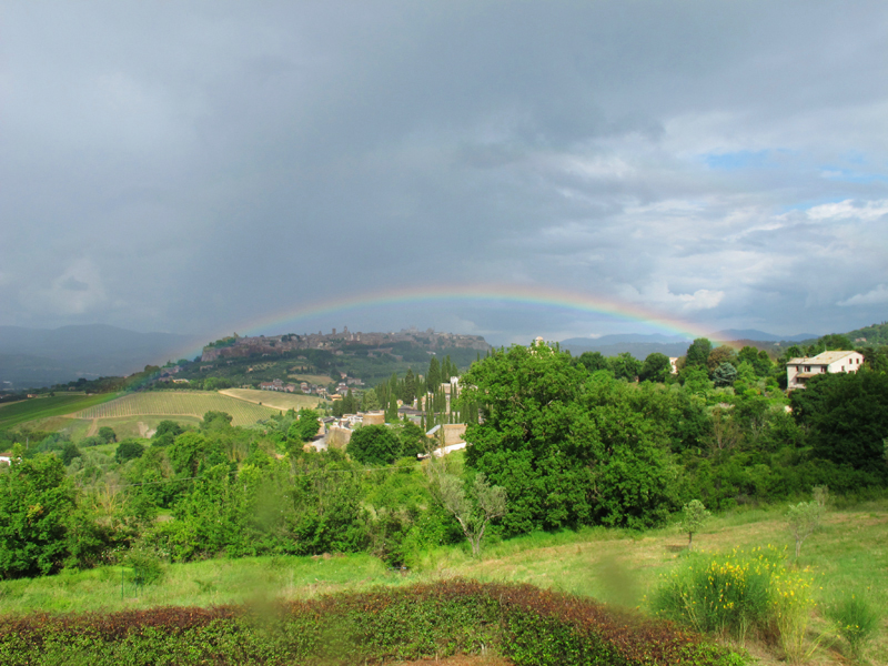 why you should ride a motorcycle in italy once in your life rainbow orvieto