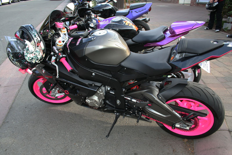 recap of womens sportbike rally west pink black bmw