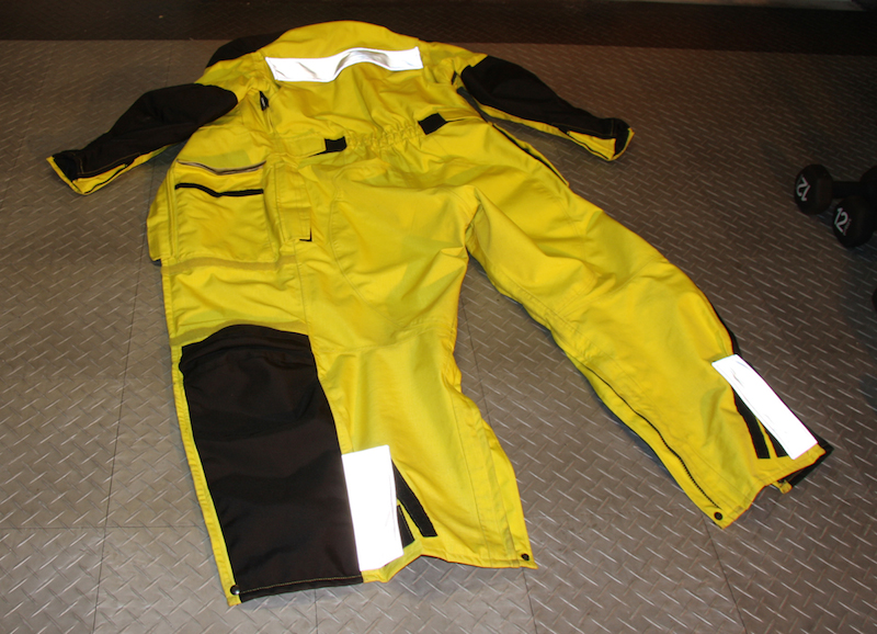 review aerostich womens roadcrafter motorcycle riding suit back