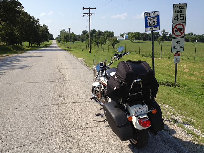 Route 66 Harley-Davidson Sportster 883L
