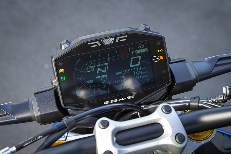 Suzuki S1000 dash