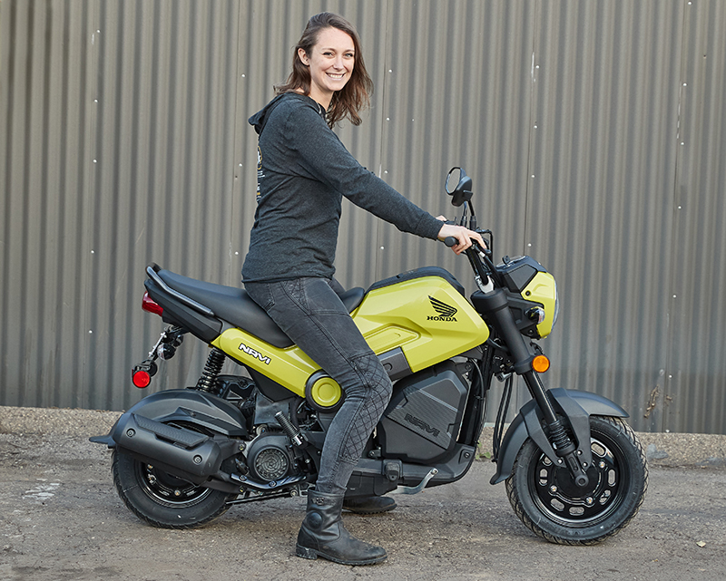 At 5 feet 10 inches tall, it’s easy for me to get both feet on the ground on any of Honda’s miniMOTOs. The Navi’s seat height is 30.1 inches, which may sound a bit high, but the seat and midsection is narrow making it comfortable for even a smaller inseam rider.