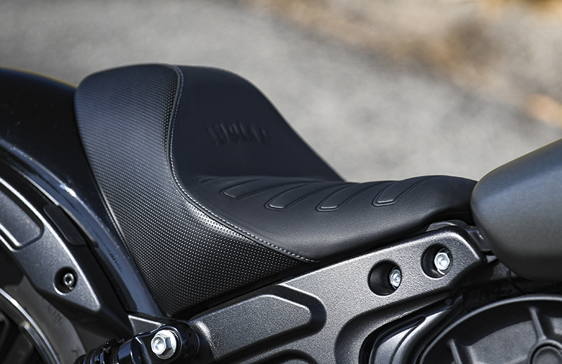 Indian Scout rogue solo seat