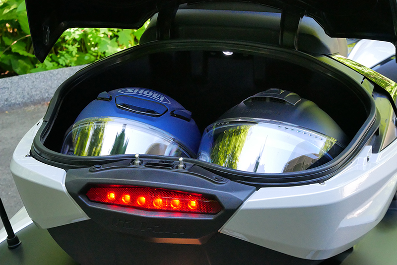 Can-Am Spyder RT Limited trunk tour case