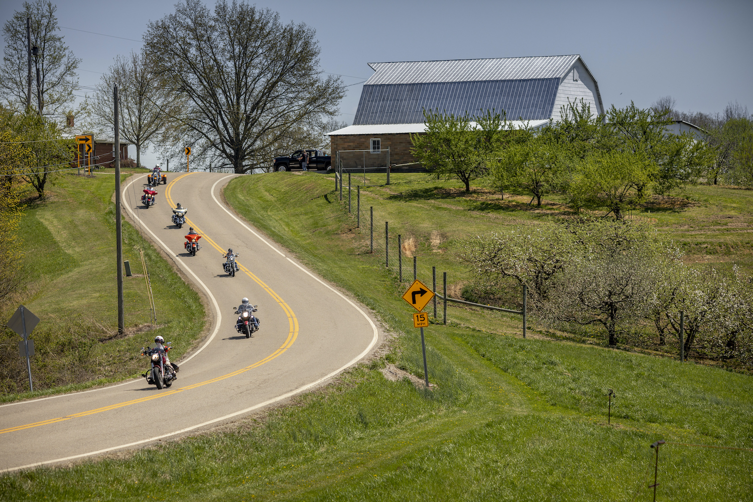Enjoy the "Southern Dip" section of one of Ohio's Windy 9 routes with your fellow riders. 
