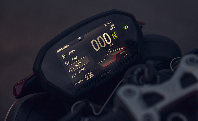 2024 Triumph Street Triple RS dash