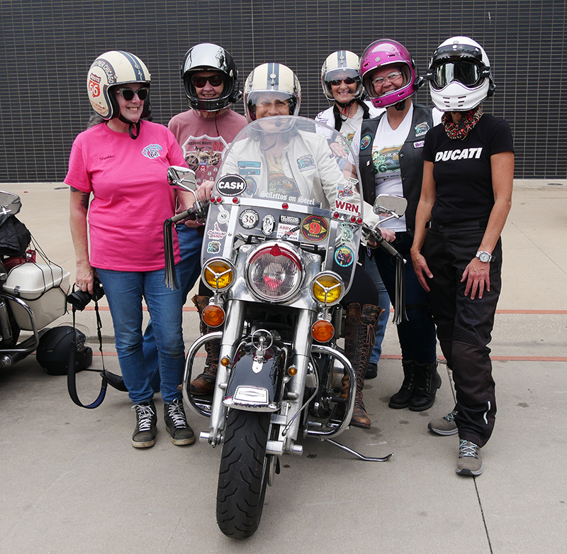 Riveters Chix on 66 Motorcycle Ride