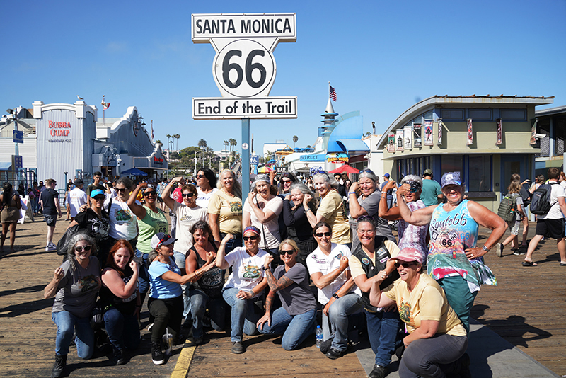 Chix on 66 santa monica pier