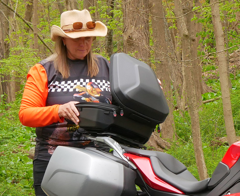 Light, Strong, Expandable, and Lockable Semi-Rigid Motorcycle Topcase -  Women Riders Now