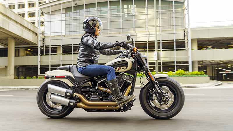 Harley-Davidson Fat Bob woman rider